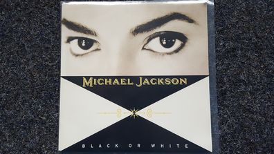 Michael Jackson - Balck or white 7'' Single Holland