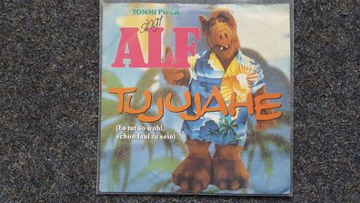 Alf [Tommy Piper] - Tujujah/ Alles Paradiso 7'' Single