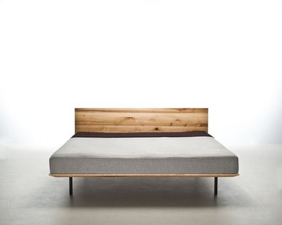 MODO 200x220 Designerbett Schwebebett minimalistisch extravagant reduzierte Form