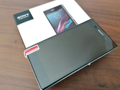 Sony Xperia Z1 16GB simlockfrei / mit Folie / Zubehör / Box