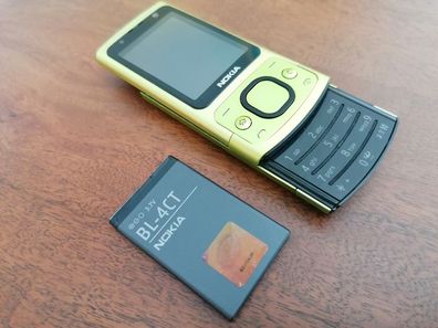 Nokia 6700 slide > Grün / lime - simlockfrei