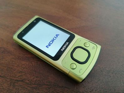 Nokia 6700 slide Grün / lime - simlockfrei / wie neu