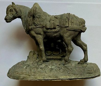 Sehr alte Metallskulptur 18. Jahrhundert eines Pferdes - 13 x 18 cm - Antik