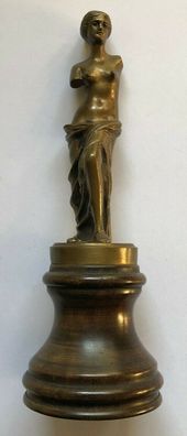 Venus von Milo - Bronze um 1900 auf Holzsockel - 20 cm - 594 Gramm