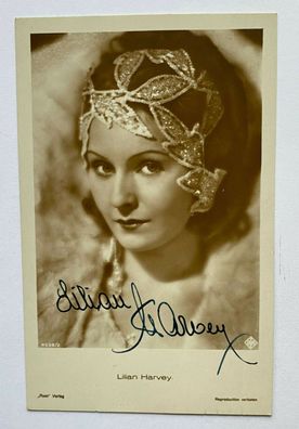 Lilian Harvey - Film - original Autogramm - Größe 14 x 9 cm