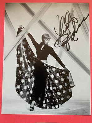 Shirley MacLaine - Film - original Autogramm - Großfoto 22 x 17 cm