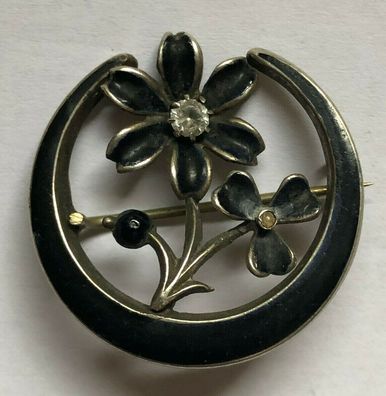 Brosche - Silber - Blütenknospe mit transparenten Steinen besetzt - um 1900