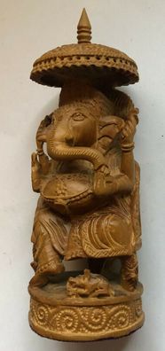 Ganesha - hochwertige Holzschnitzarbeit Indien 15 cm - 145 Gramm