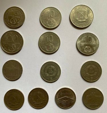 DDR Münzsammlung - 13 Münzen - 2 x 20 Mark , 4 x 10 Mark und 7 x 5 Mark