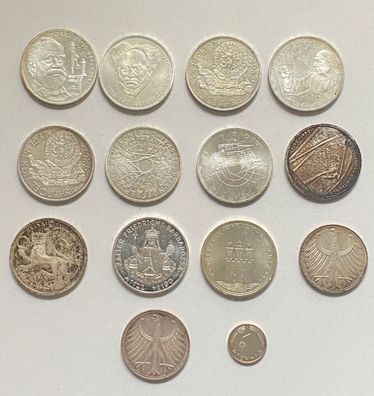 11 x 10 DM Münzen + 2 x 5 DM Münzen + 1 Pfennig - von Stempelglanz bis Schön