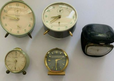5 Wecker Vintage , davon 3 x Junghans - ohne Schlüssel - wird als defekt verkauft