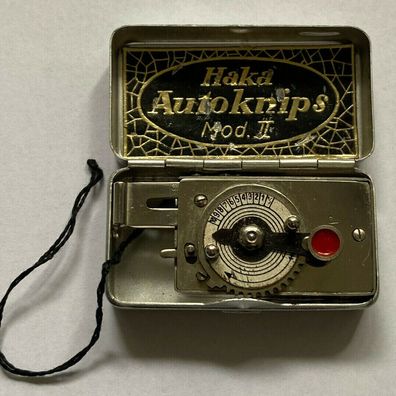 Haka Autoknips II - in original Blechbox - 5,5 x 3 cm