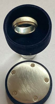 Ring von Esprit 925er Silber im original Etui mit Steinbesatz - Ringgröße 57