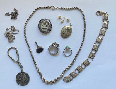 Sammlung Silberschmuck - Armbänder, Brosche, Ring - siehe Beschreibung