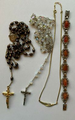 Kleine Sammlung mit 3 hübschen Halsketten und einem Armband - Hochwertig