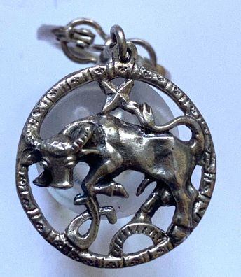 Schlüsselanhänger mit einem Stier - 835er Silber - Länge 6,5 cm