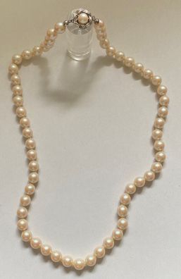 Elegante , antike Perlenkette mit hübscher Schließe 925er Silber / Meisterpunze