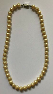 Perlenkette mit hübscher Schließe aus 835er Silber - Länge geöffnet ca 40 cm