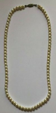 Perlenkette mit hübscher Schließe Jka 835er Silber - Länge geöffnet ca 52 cm