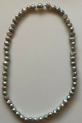 Perlenkette mit WG Schließe 585er Gold ( 14 Karat ) - Designerkette