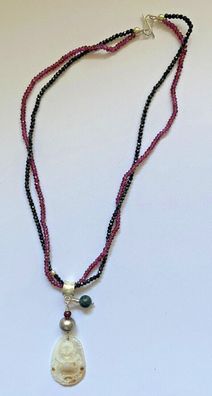 Halskette Spinell und Turmalin 42 cm mit Perlmuttanhänger Buddha - 925er Silber