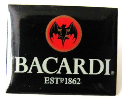 Bacardi - Pin 25 x 20 mm