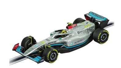 20064204 Carrera GO!!! - Mercedes-AMG F1 W13 E Performance - Hamilton No.44. 1:43