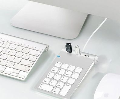 Tastatur 18 Tasten mit drei USB-Hub / PC-Computernummer Buchhalter Mini-Tastatur