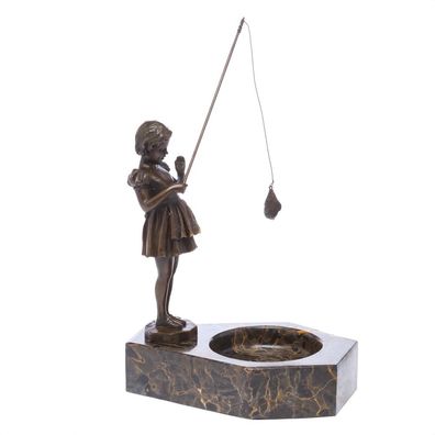 Bronze Skulptur Antik Stil nach Ferdinand Preiss Angel Fisch angeln fishing girl