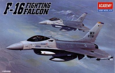 4436 Academy - F 16 Fighting Falcon. 1:144