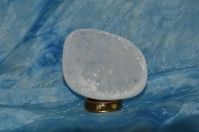 1 Bergkristall Auge ca L 5,2cm - B 3,9cm - H 2,5cm