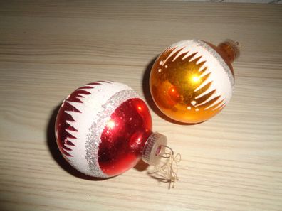 Baumbehang, Weihnachtskugeln, Christbaumkugeln -2 farbige Kugeln -6cm