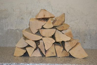 Brennholz in 25 cm Feuerholz Kaminholz Buche 25 Kg ofenfertig gespalten