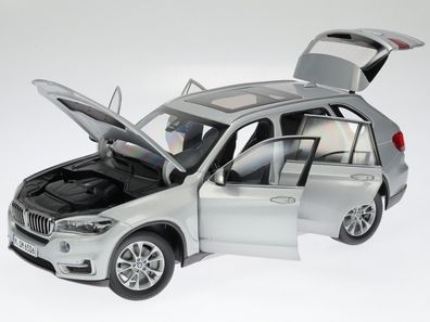 BMW F15 X5 glacier silver Modellauto 97072 Paragon 1:18