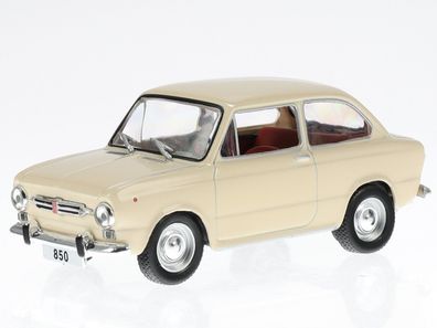 Fiat 850 1967 beige Modellauto ABADD130 in Vitrine Hachette 1:43