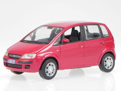 Fiat Idea 2003 rot Modellauto in Vitrine Atlas 1:43