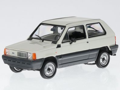 Fiat Panda 1980 beige Modellauto 940121401 Maxichamps 1:43