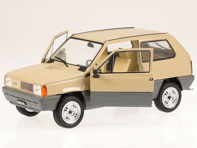 Fiat Panda 45 1980 beige die tolle Kiste Modellauto in Vitrine Salvat 1:24