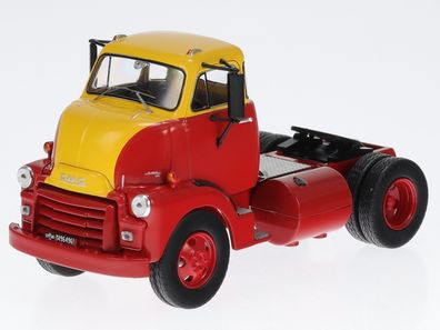 GMC 950 COE 1954 rot-gelb LKW Truck Modellauto IXOTR081 IXO 1:43