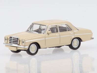Mercedes W115 200 /8 beige Modellauto 452659600 Schuco 1:87