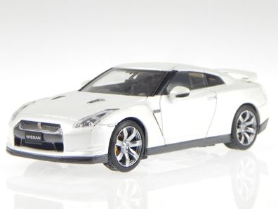 Nissan GT-R 2008 R35 weiss white pearl Modellauto 03741WP Kyosho 1:43