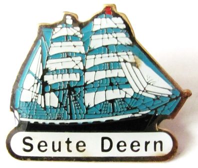 Schiff - Seute Deern - Pin 27 x 23 mm