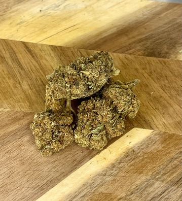 Hanf Blüten Tee 100g Hanftee Kauf 2 und bekomme 1 gratis dazu
