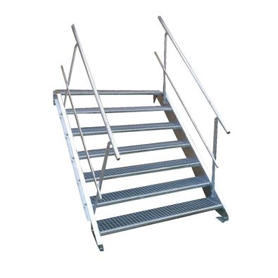 7 Stufen Stahltreppe beidseitig. Geländer Breite 120cm Geschosshöhe 100-140cm