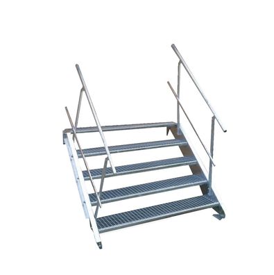 5 Stufen Stahltreppe beidseitig. Geländer Breite 90cm Geschosshöhe 70-105cm