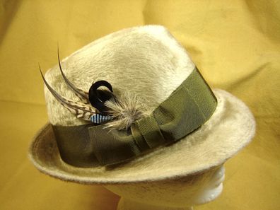 Damenhut klassischer Trachtenhut Velour beige Band olivgrün m Feder DH284