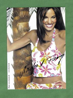 Nadja Abdel Farrag - Autogrammkarte