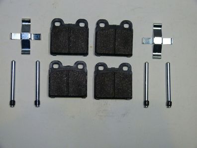 Bremsklötze + Montagesatz hinten für BMW E12 5er mit Scheibenbremse hinten