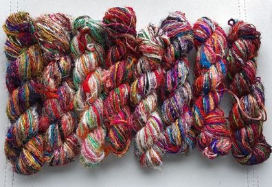 100 g Strang recyceltes Sari Silk Garn, handgesponnen, multicolor, Unikate, 100 m