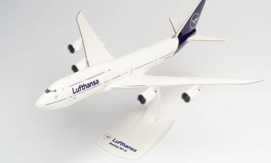 Herpa Wings SF 611930 Lufthansa Boeing 747-8 Intercontinental "New 2018 Colors" 1:250